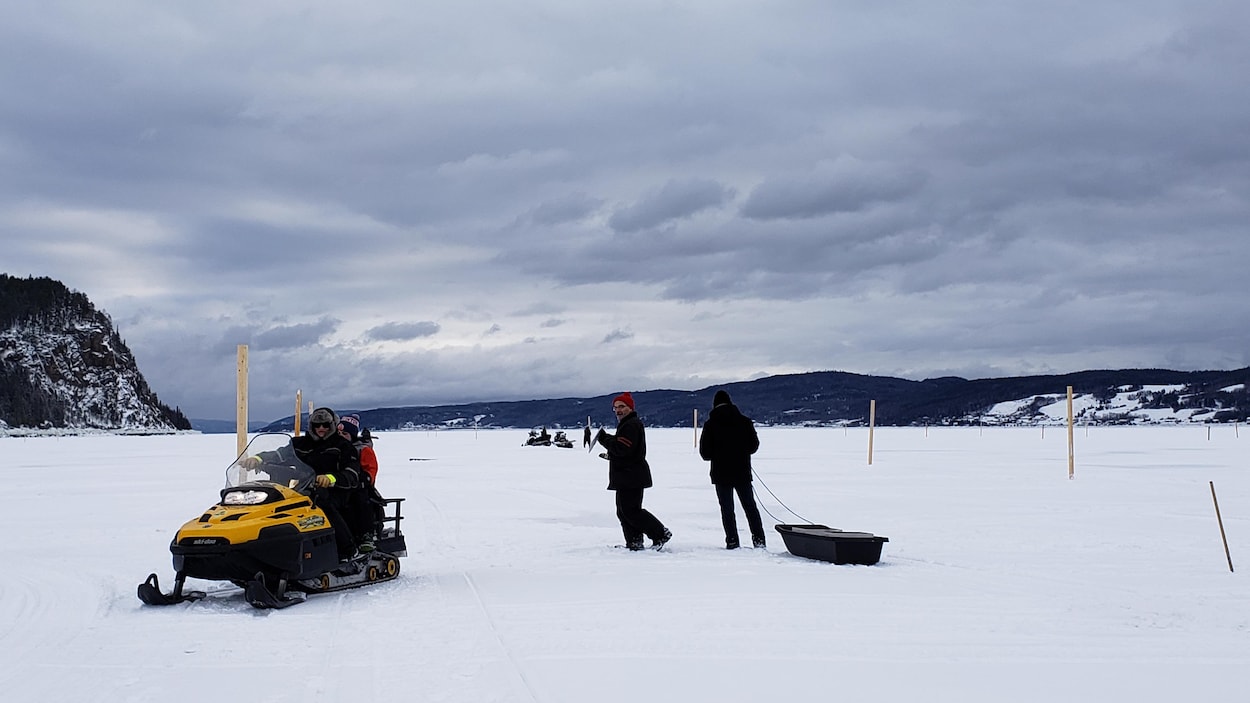 Un possible embarquement hâtif des cabanes de pêche blanche à La Baie