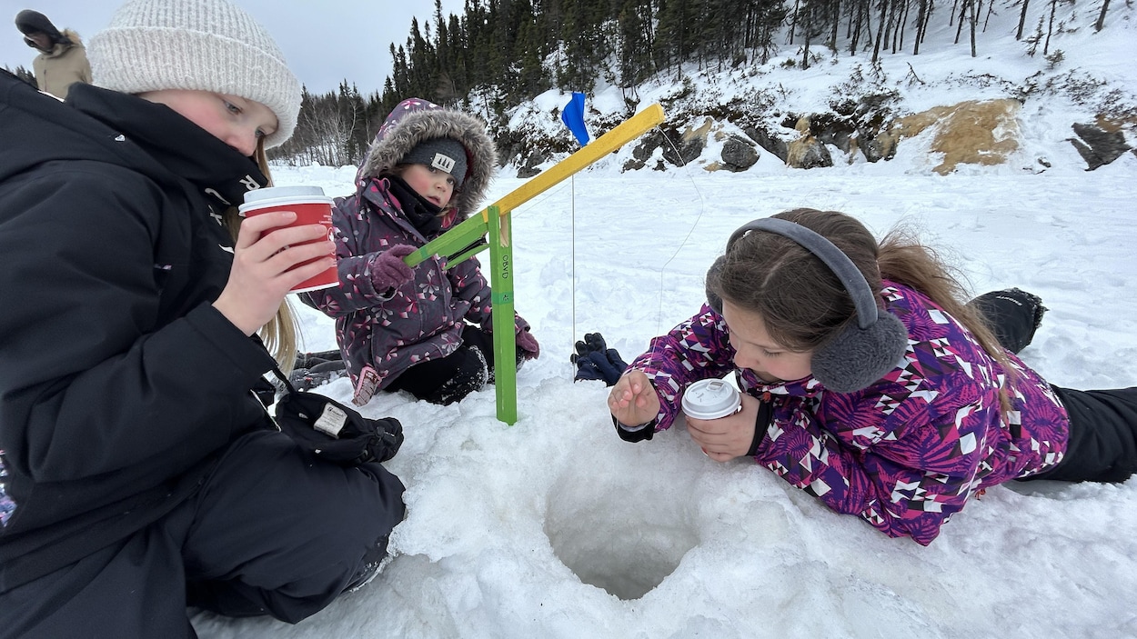 « Profiter de la nature et la protéger » avec la pêche sur glace