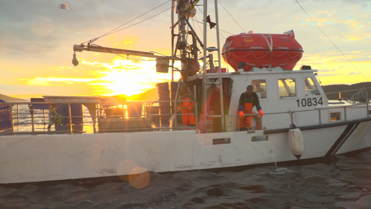 Un bateau innu