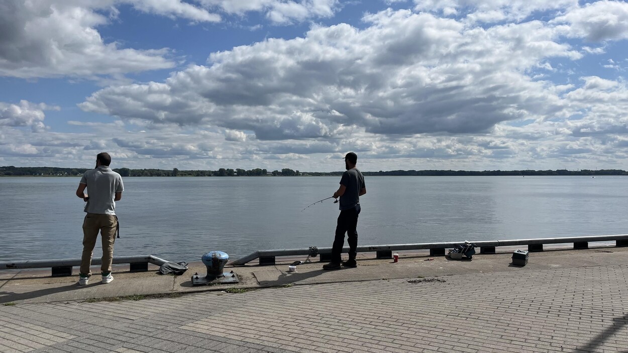 Difficile cohabitation entre pêcheurs et plaisanciers à Trois-Rivières