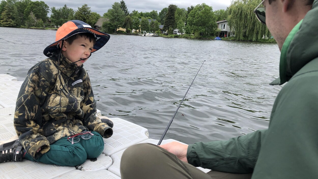 Enfants et pratique de la pêche : comment leur apprendre à pêcher