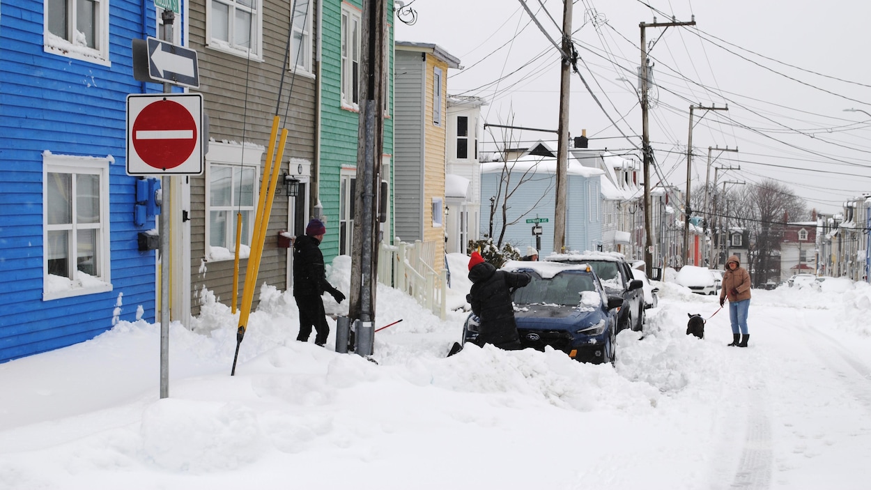 Ensevelie, Saint-Jean pourra décharger la neige dans le port