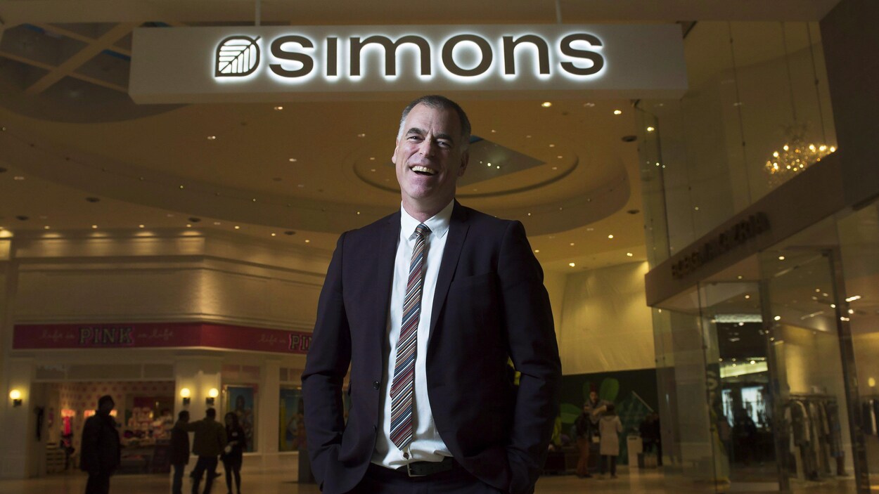 Un Magasin Simons A Pointe Claire En 2021 Radio Canada Ca