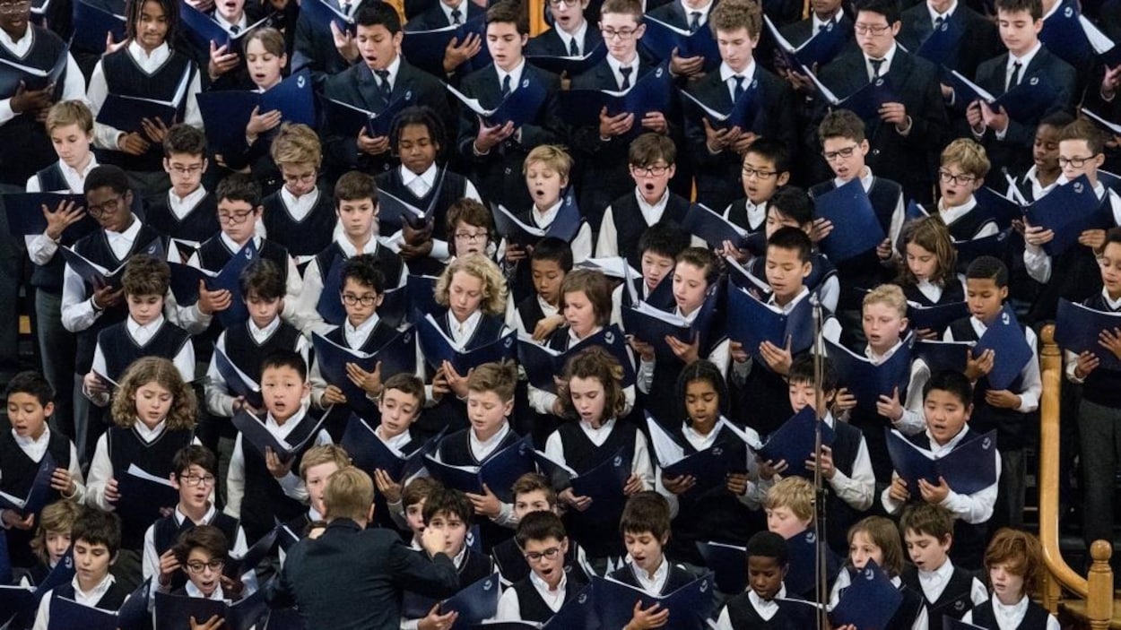 Les Petits Chanteurs du Mont-Royal en concert.