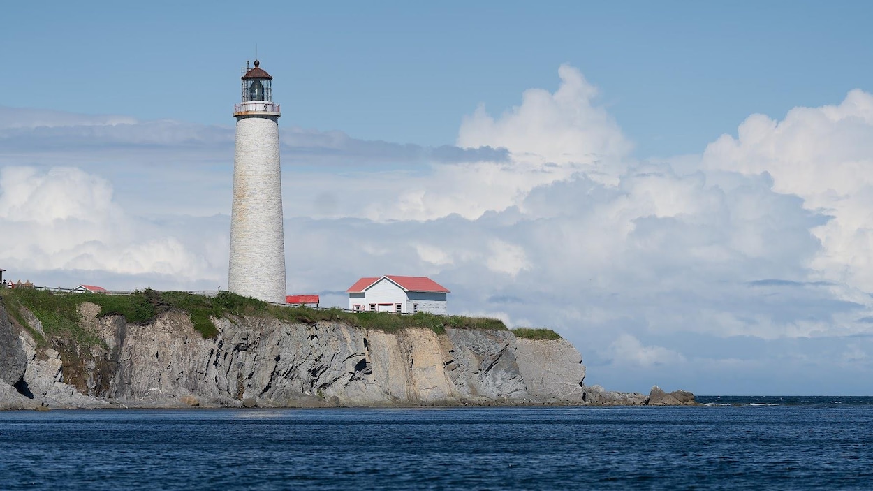 L’accès au phare de Cap-des-Rosiers pourrait être restreint