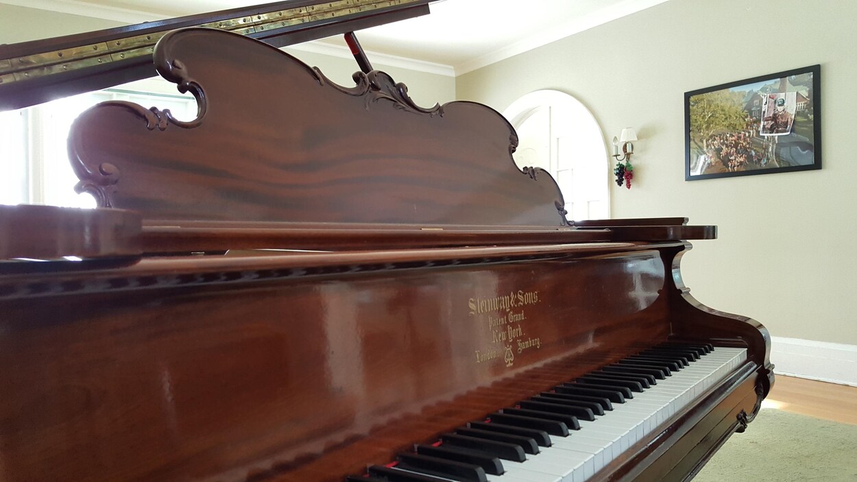 Le Steinway centenaire du Centre musical En sol mineur : l'histoire d'un  piano et de son âme, Abitibi-Témiscamingue inusitée