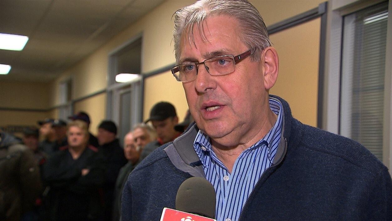 Pierre Cormier est de nouveau candidat à la mairie de Havre-Saint-Pierre. Pierre Cormier est de nouveau candidat à la mairie de Havre-Saint-Pierre.