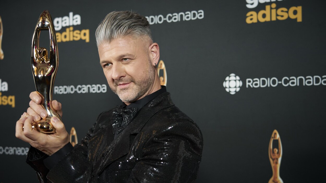Pierre Lapointe remporte son premier Félix comme artiste masculin de l’année