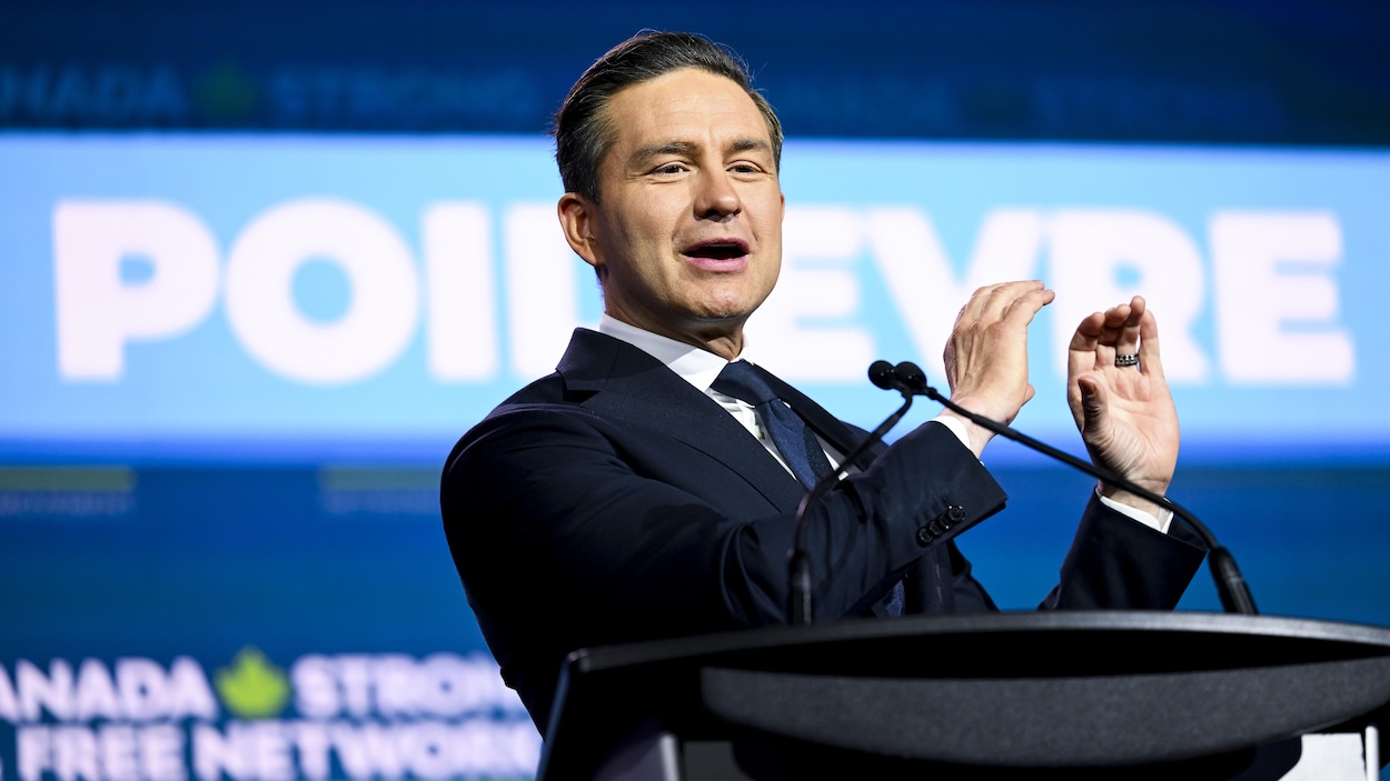 Poilievre promet de combattre « le club des élites libérales qui contrôlent Ottawa »