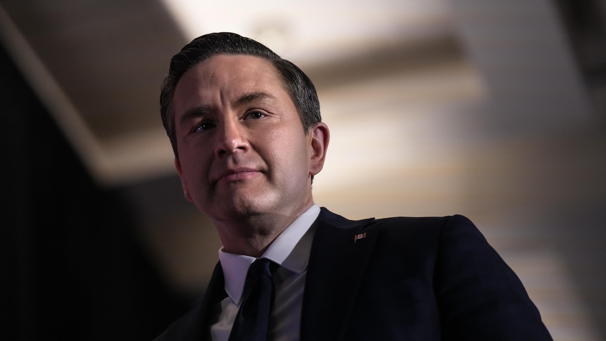 Pierre Poilievre entame sa première tournée internationale à Londres