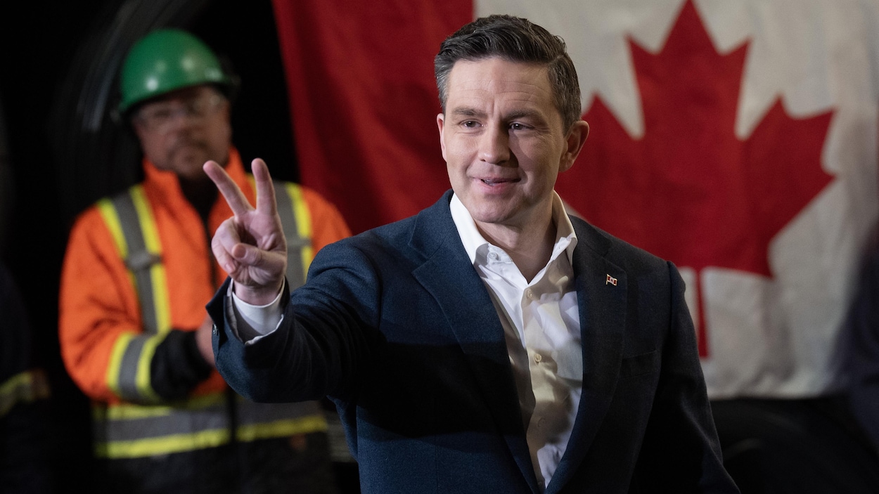 S’il est élu, Pierre Poilievre promet d’abolir la taxe carbone dans son entièreté
