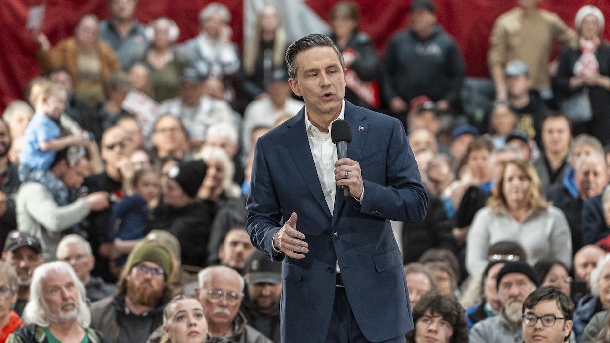 Tarifs﻿ : Carney prétend faussement « qu’il peut contrôler Trump », dit ﻿Poilievre