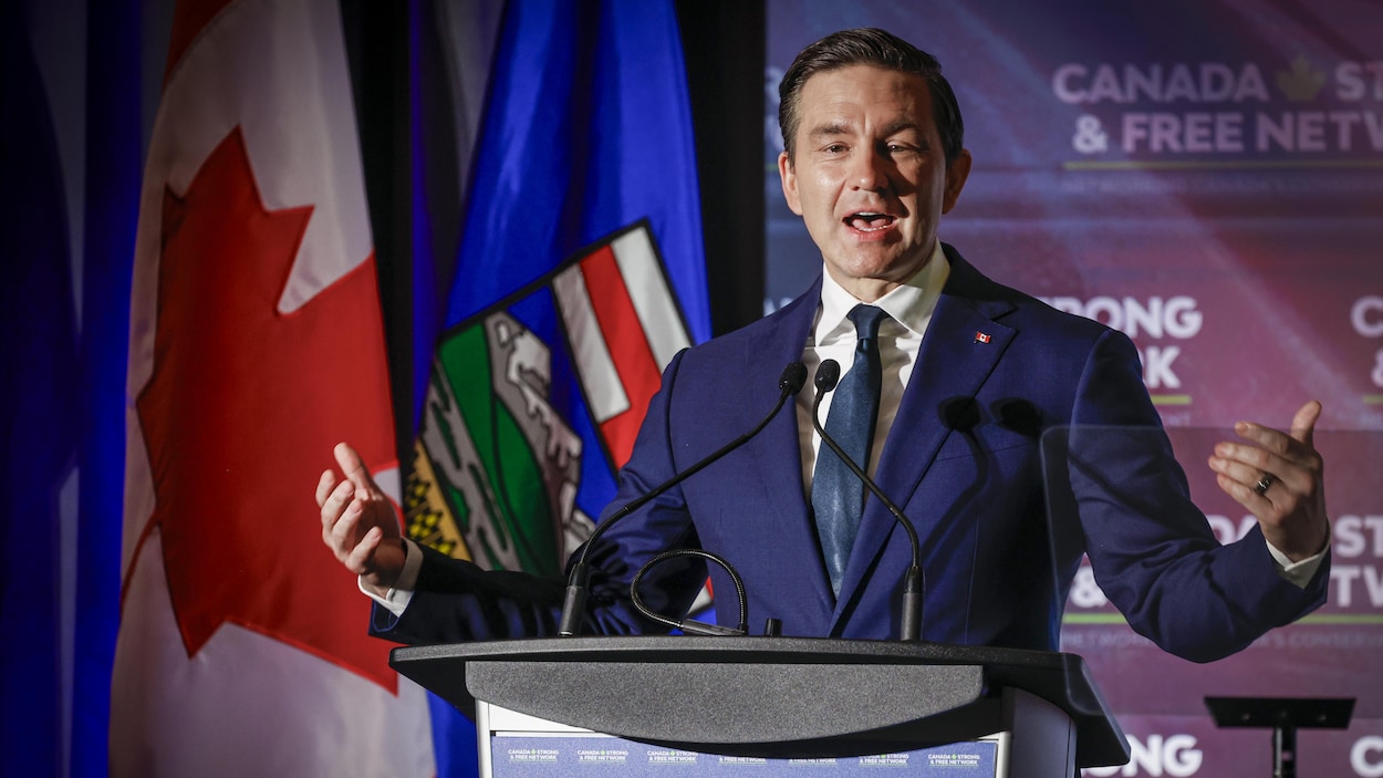 Poilievre appelle les Albertains à être « plus canadiens que jamais » et prône l’unité
