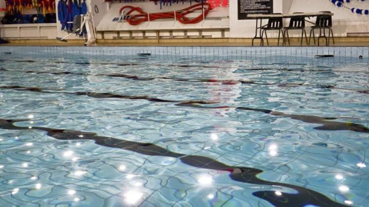 Une piscine Une piscine