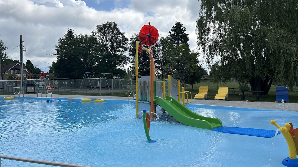 Alma inaugure sa nouvelle piscine extérieure