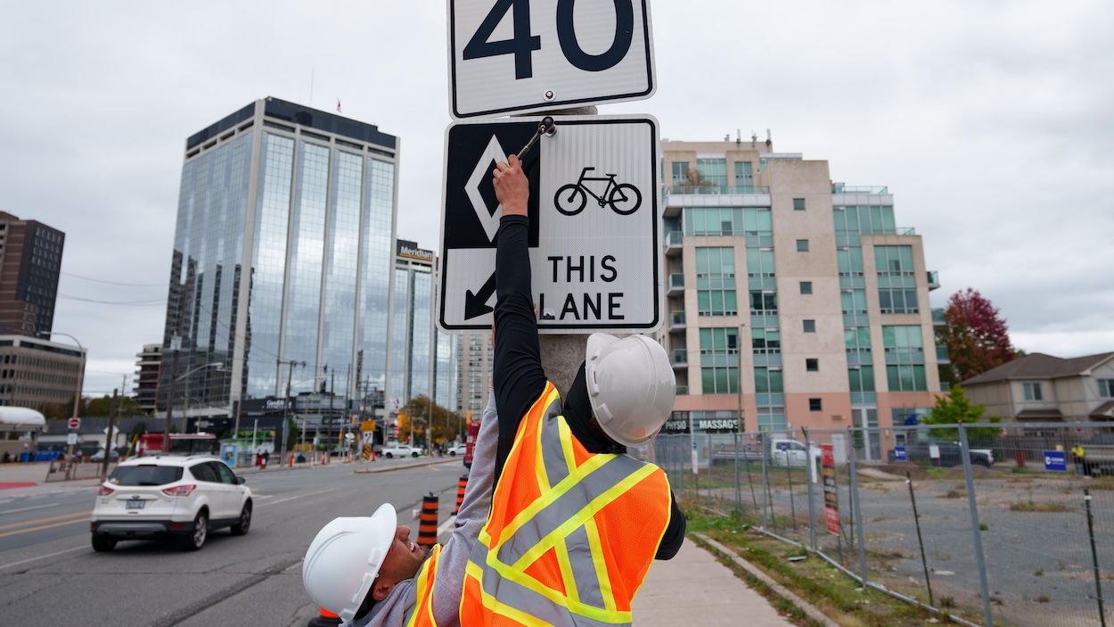 Des pistes cyclables seront-elles aussi démantelées à Ottawa?