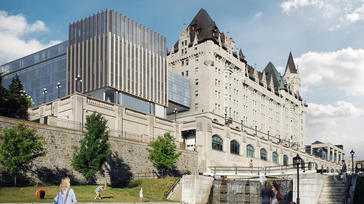 L'annexe au Château Laurier, vue du Canal Rideau