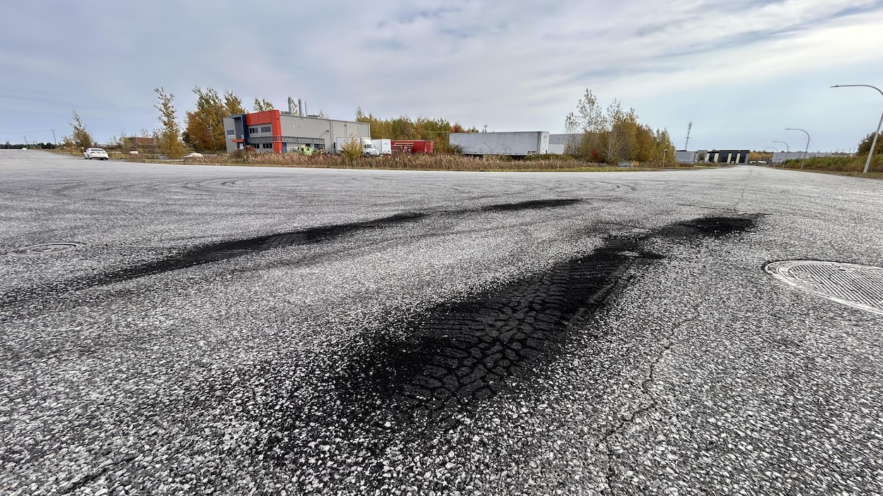 Courses automobiles illégales à Trois-Rivières : 300 jeunes et 160 véhicules interceptés