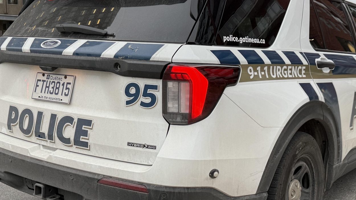 Un homme arrêté pour agression sexuelle dans une école de Gatineau