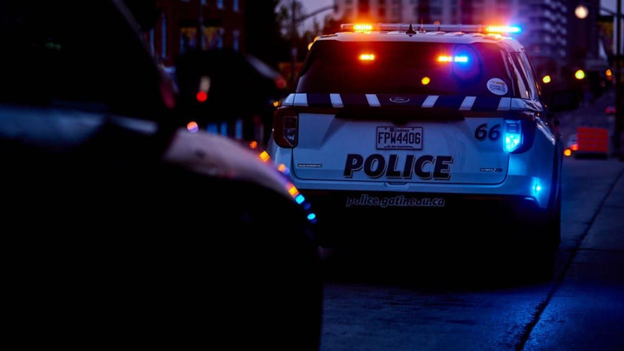 Deux jeunes qui se sont fait passer pour des policiers arrêtés à Gatineau