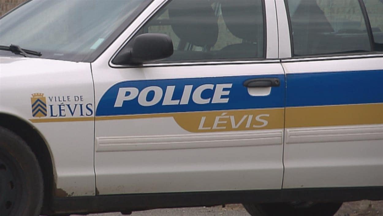 Le service de police de la Ville de Lévis Le service de police de la Ville de Lévis