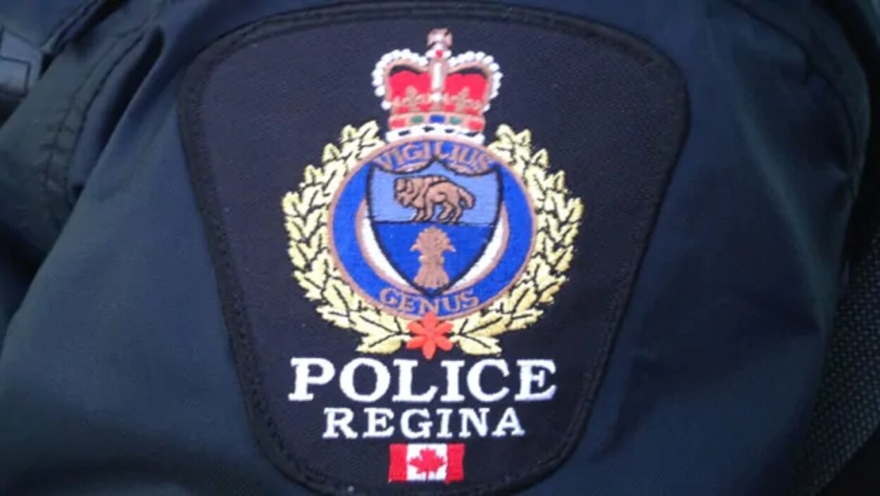 Un écusson de la police de Regina