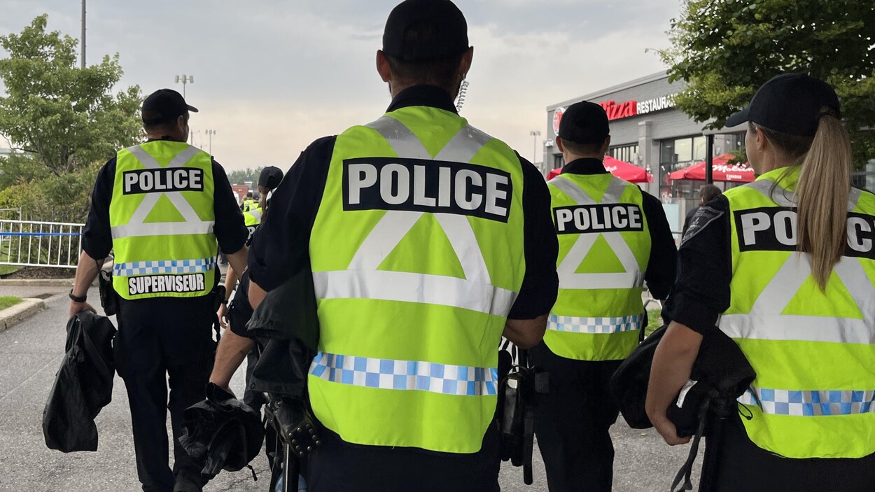 Sûreté du Québec Police Officers Demand Faster Contract Negotiations Amid Pressure Tactics: Updates on Red Caps and Summer Blitz