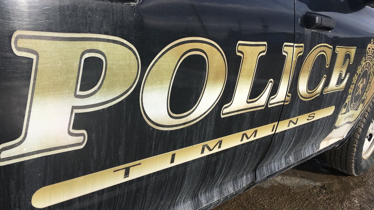 Forte présence policière : la police enquête sur un incident impliquant des armes