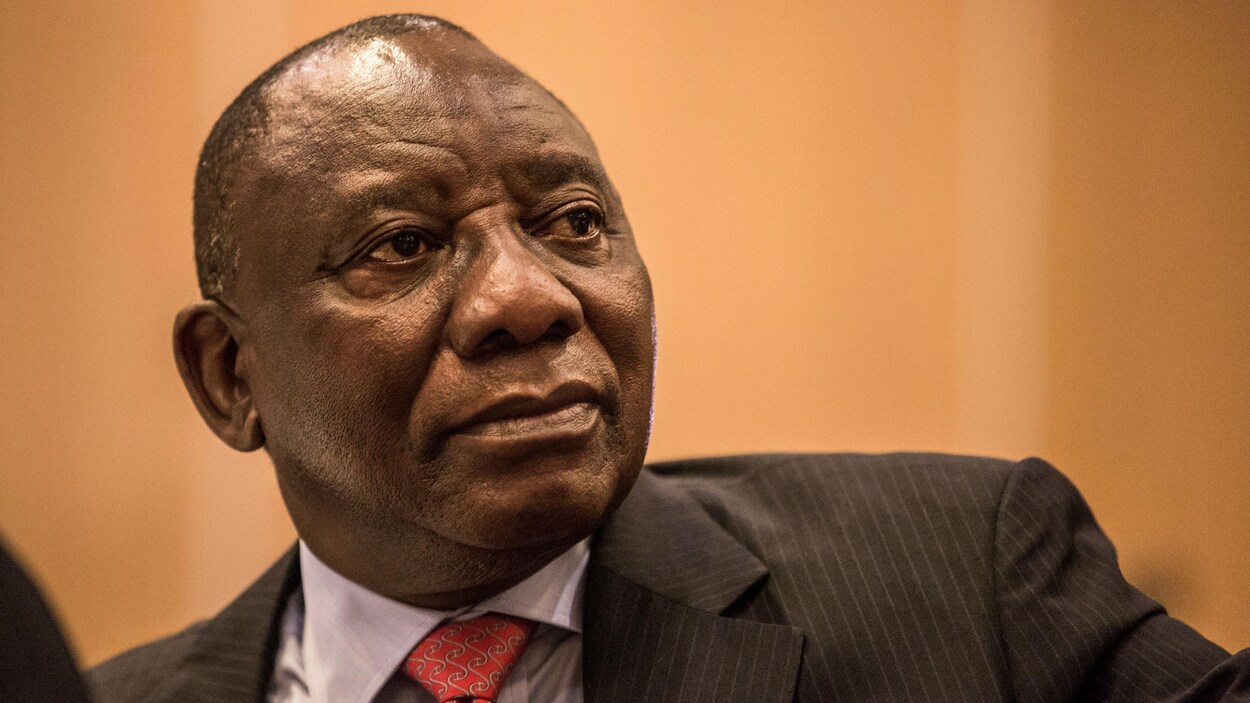 Gros plan de Cyril Ramaphosa Gros plan de Cyril Ramaphosa