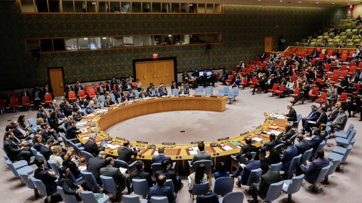 Une réunion au Conseil de sécurité de l'ONU. Une réunion au Conseil de sécurité de l'ONU.