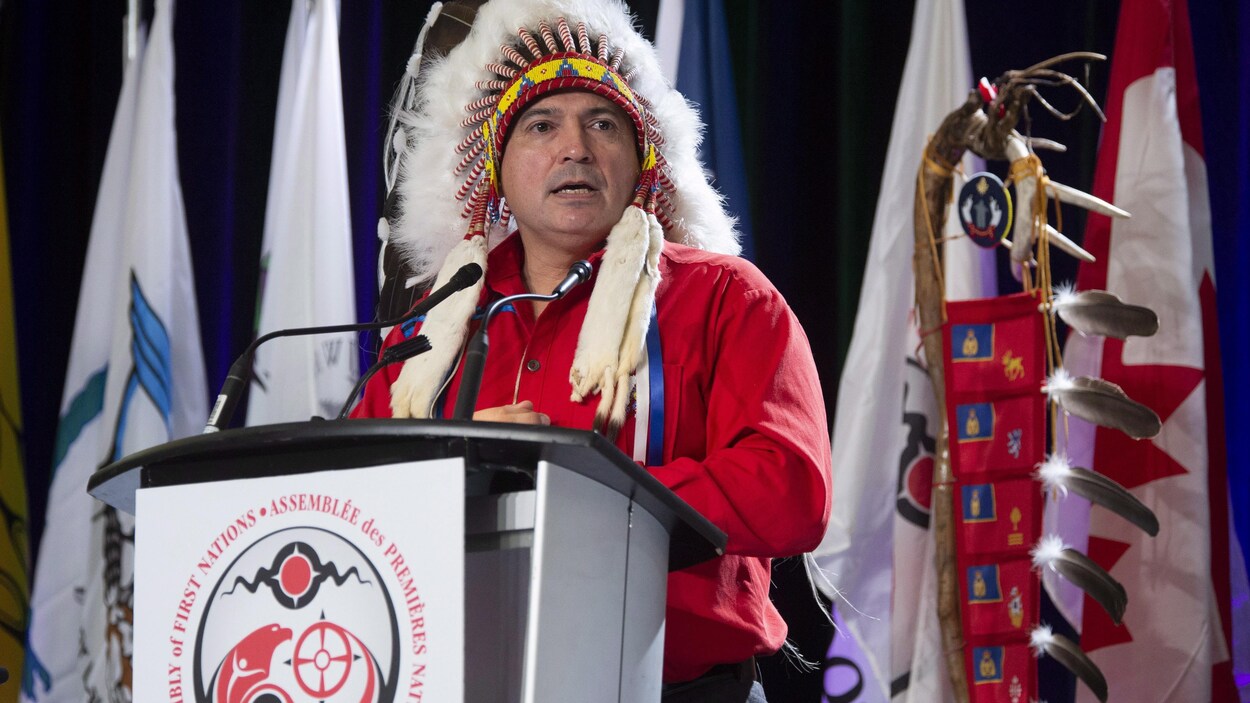 Le chef de l'Assemblée des Premières Nations, Perry Bellegarde, s'adresse aux chefs autochtones à la réunion annuelle des chefs à Ottawa, le mardi 4 décembre 2018.