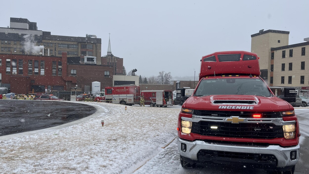 Intervention des pompiers à l’hôpital de Chicoutimi pour un déversement