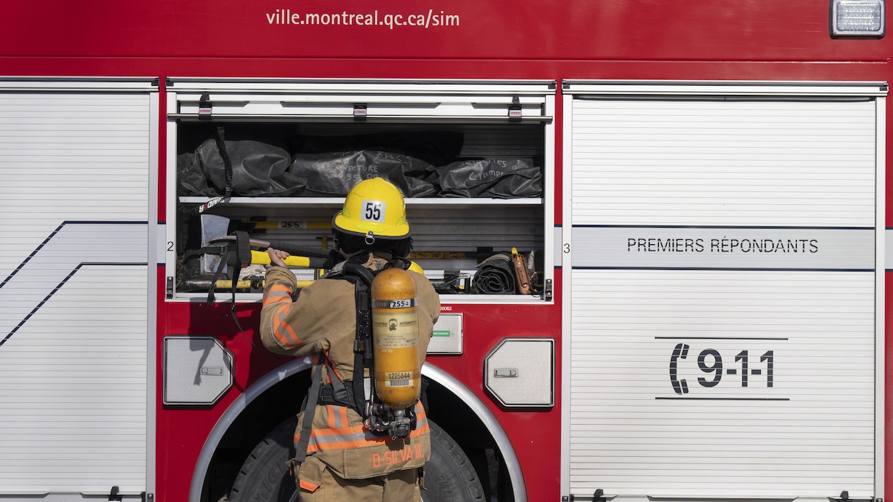 Montréal investit dans la décontamination des habits de ses pompiers