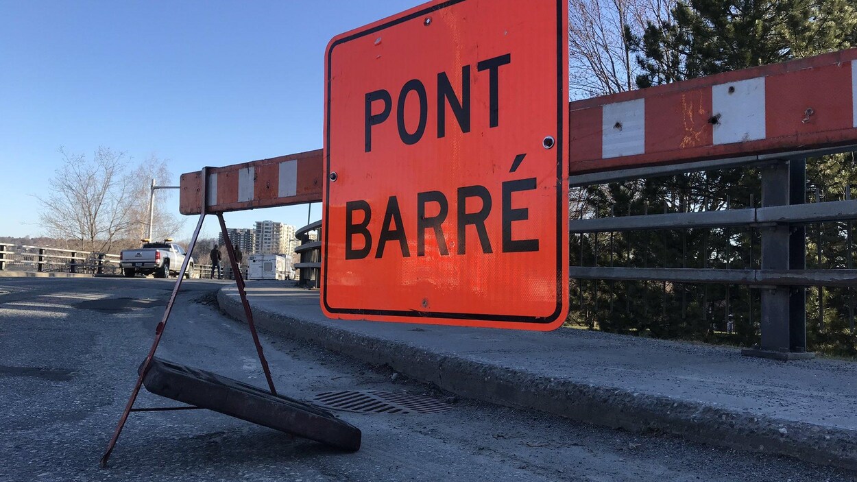 Réouverture du pont JacquesCartier de Sherbrooke RadioCanada.ca