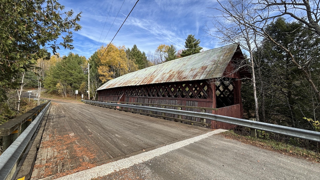 « On a un pont sauvé, ici, à Potton! »