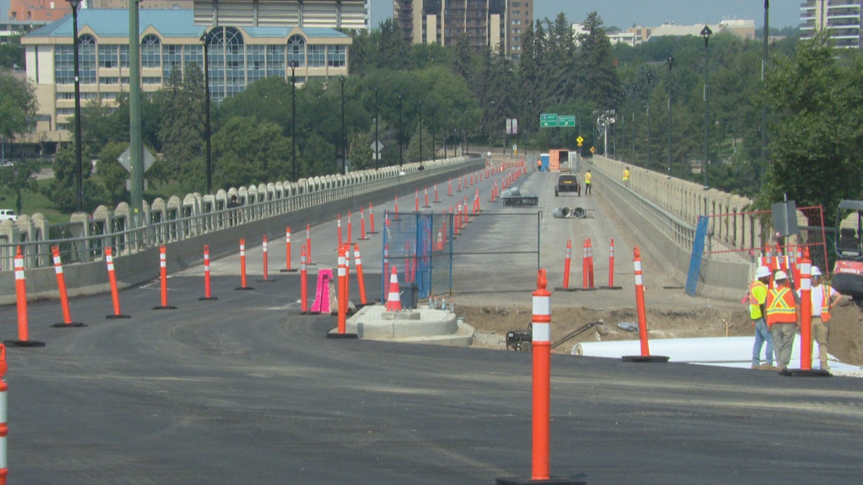 La fermeture du pont de l’Université fait des mécontents à Saskatoon
