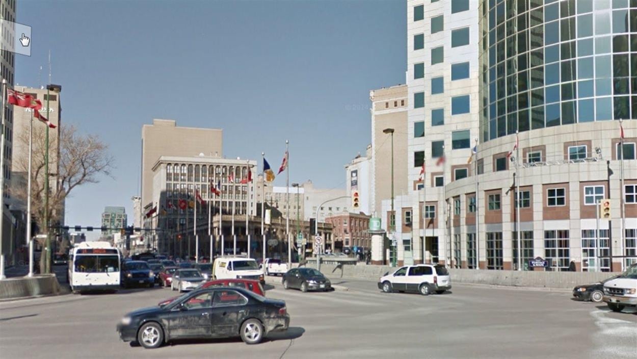 L'intersection de l'avenue Portage et de la rue Main à Winnipeg