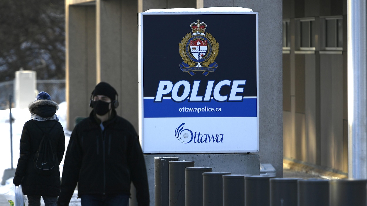 Un policier d’Ottawa accusé de conduite avec facultés affaibles