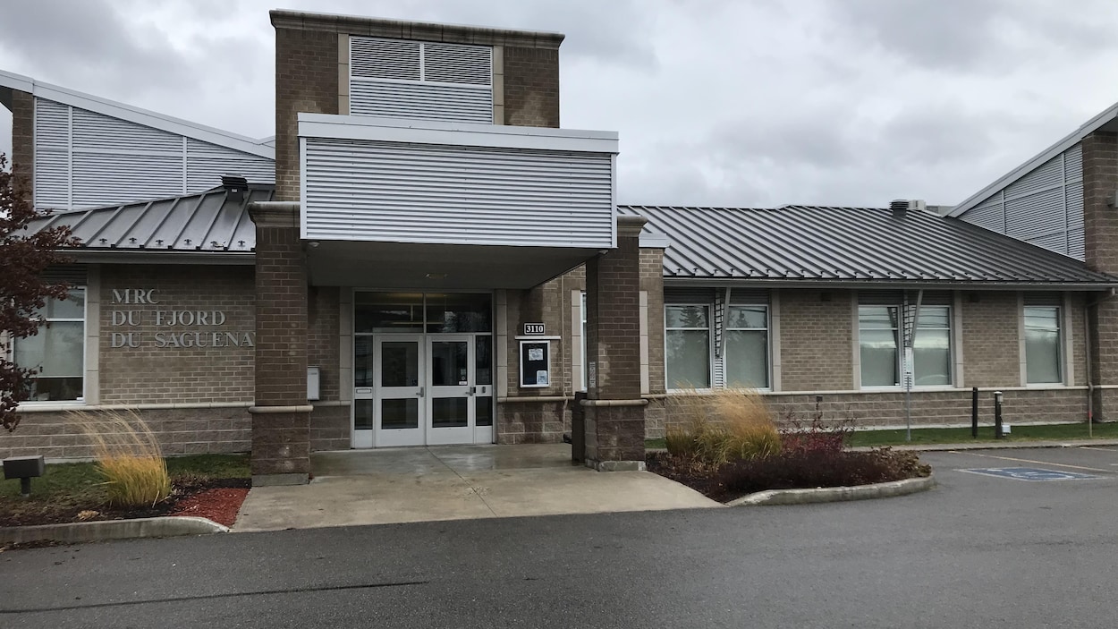 Les bureaux de la MRC du Fjord-du-Saguenay à Saint-Honoré