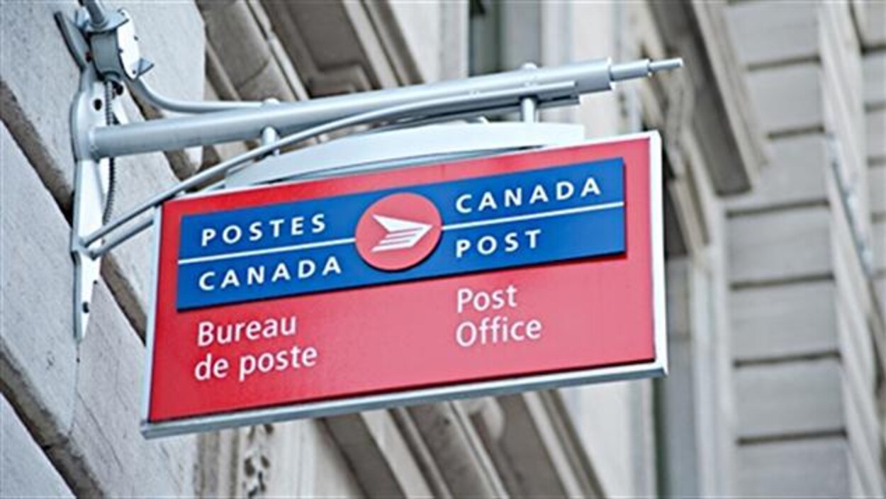 Enseigne d'un bureau de Postes Canada Enseigne d'un bureau de Postes Canada