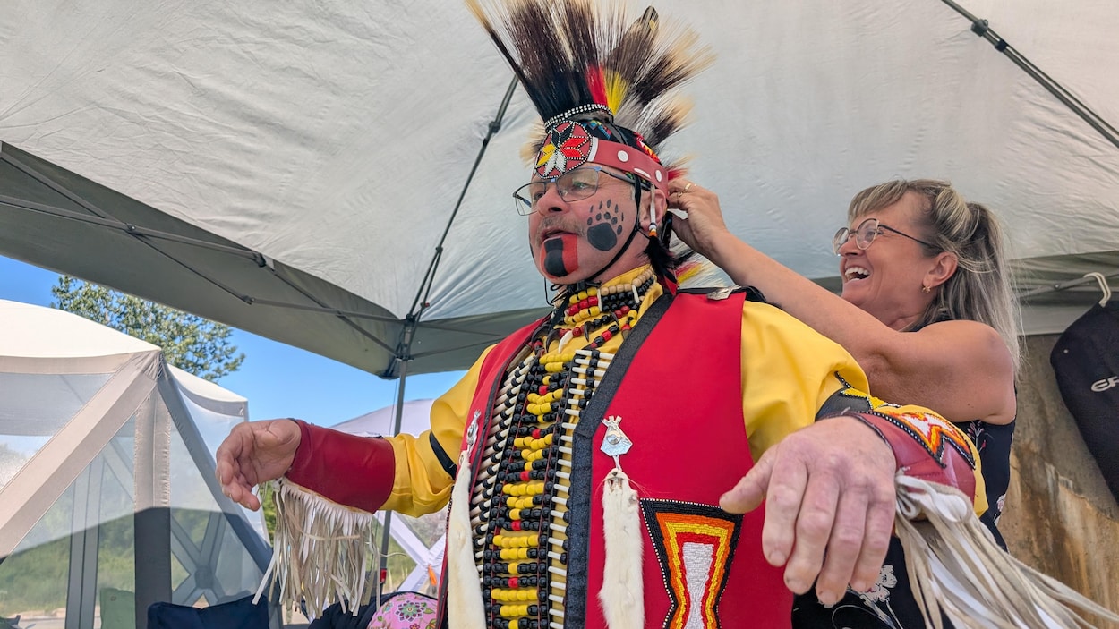 Bien se préparer pour le Pow-Wow de Wôlinak
