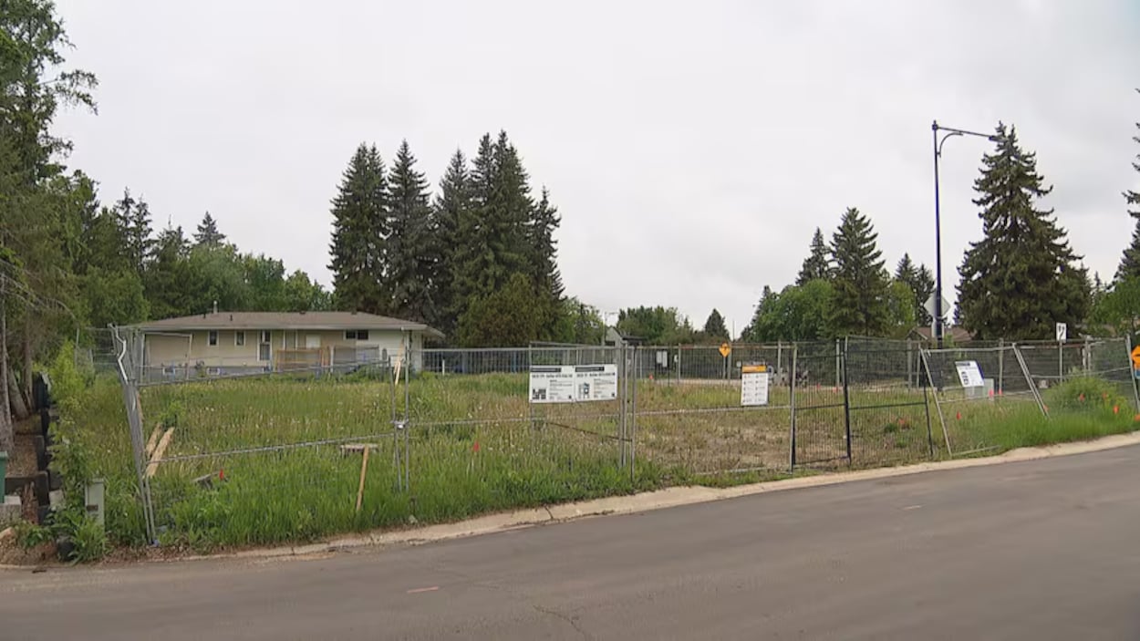 Des riverains recourent à la justice contre un projet de densification à Edmonton