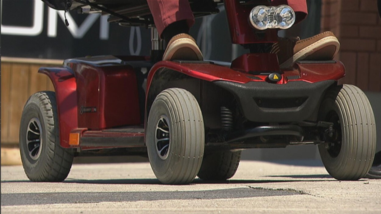 Les quatre roues d'un quadriporteur