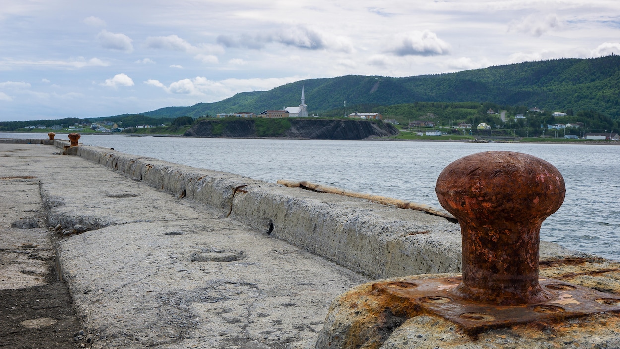 Ressources minérales Pélican achète le quai de Grande-Vallée