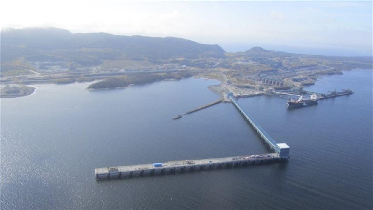 Le quai multiusager du port de Sept-Îles. Le quai multiusager du port de Sept-Îles.