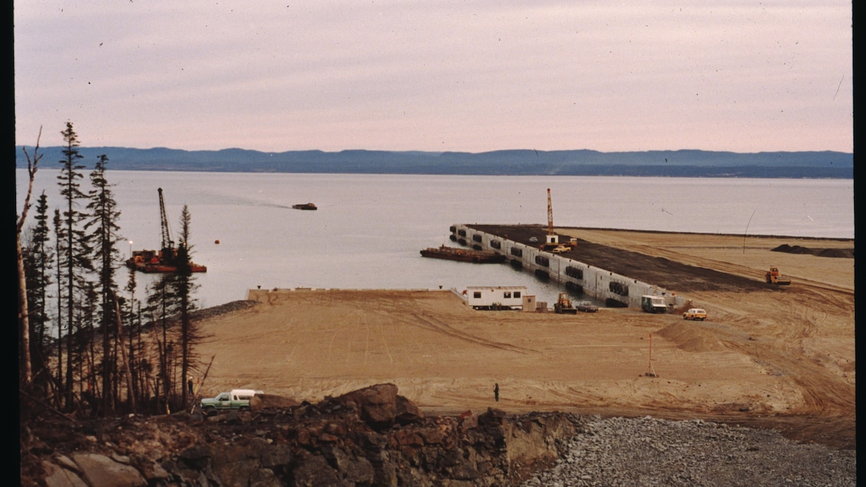 Il y a 40 ans, le pari réussi du quai qui a sauvé Sept-Îles