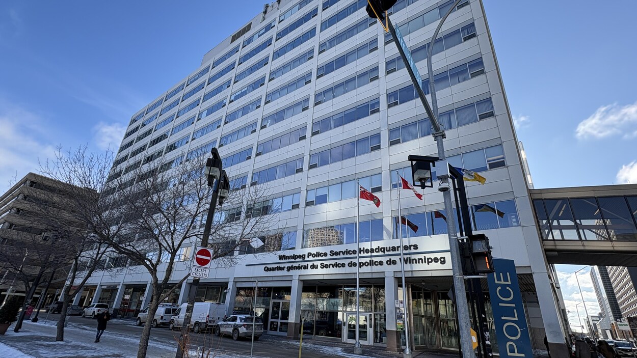 QG de la police : l'enquête publique commence