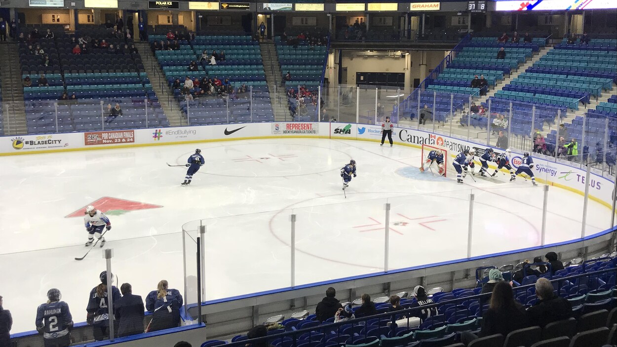 Le match Finlande-USA du 6 novembre. Le match Finlande-USA du 6 novembre.