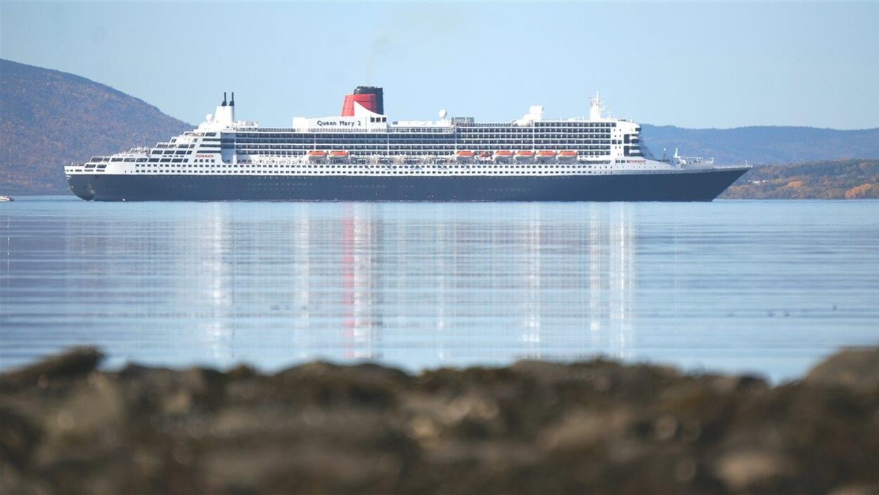 La venue du Queen Mary II est annulée à Gaspé. La venue du Queen Mary II est annulée à Gaspé.