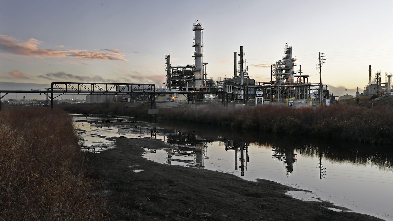 Ottawa investit dans la capture du carbone en Alberta, en misant sur des projets concrets